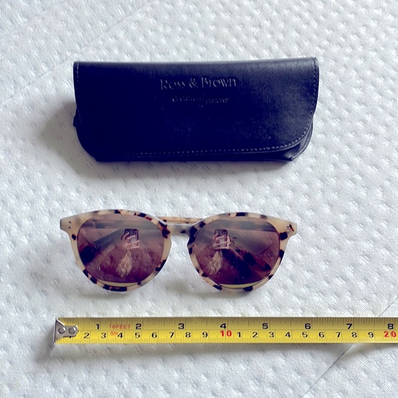 HP💎✨Ross & Brown cloister edition limited sunglasses!!! Never used❗️ brand new - Picture 8 of 9